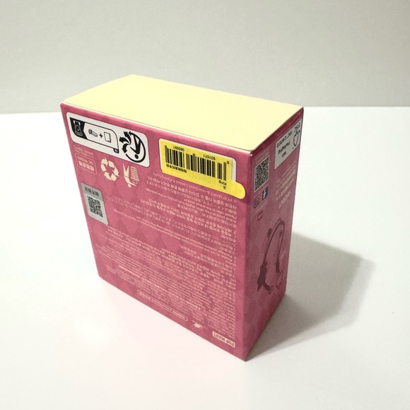 THE MONSTERS Let's Checkmate Series-Pendant Blind Box - King - Picture 6 of 7